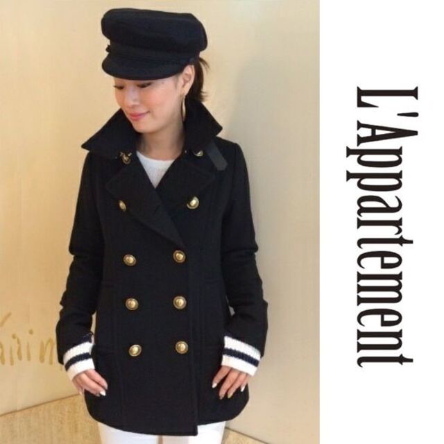 L'Appartement DEUXIEME CLASSE(アパルトモンドゥーズィエムクラス)のL'Appartement Lisiere Gold Button Coat レディースのジャケット/アウター(ピーコート)の商品写真