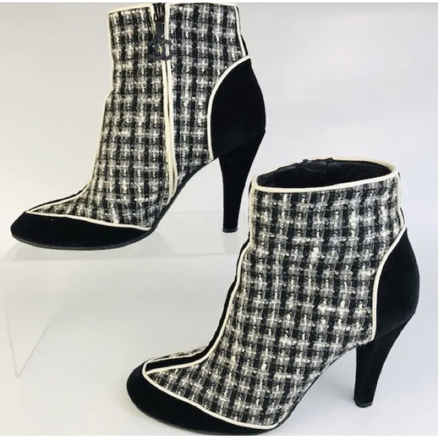 CHANEL - 美品☆CHANEL・ベロア切替 ツイード ココマーク CHANEL - 美品☆CHANEL・ベロア切替 ツイード ココマーク