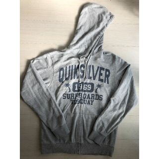 クイックシルバー(QUIKSILVER)のQUIKSILVER パーカー(パーカー)