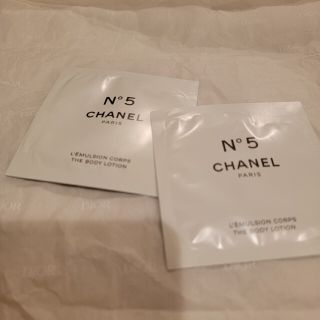 シャネル(CHANEL)のシャネル サンプル ノベルティ No.5 ボディ ローション x2包(化粧水/ローション)