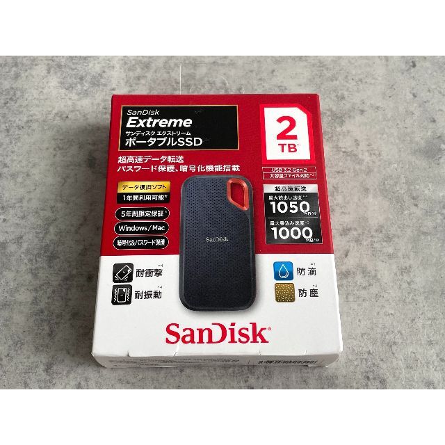 スマホ/家電/カメラSanDisk Extreme ポータブルSSD 2TB SDSSDE61-2