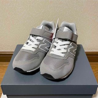 ニューバランス(New Balance)の【新品】ニューバランス　スニーカー　18センチ(スニーカー)