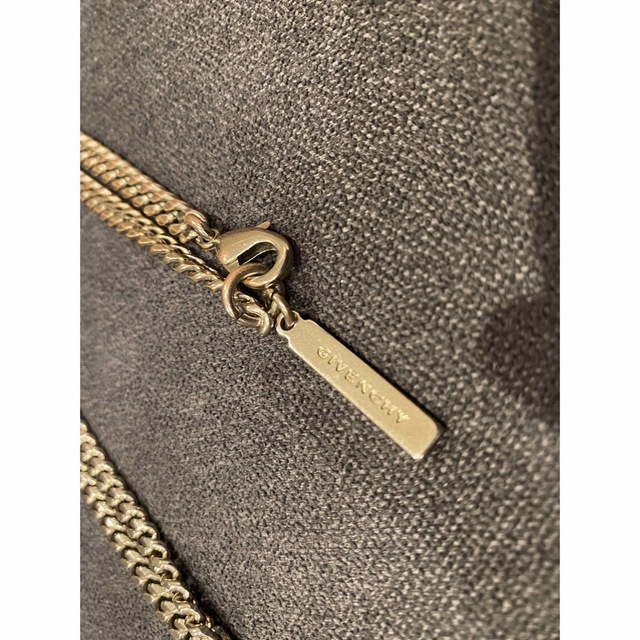GIVENCHY - 初期 GIVENCHY ジバンシィ シャークトゥースネックレス