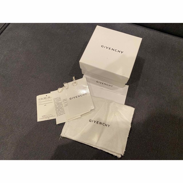 GIVENCHY - 初期 GIVENCHY ジバンシィ シャークトゥースネックレス