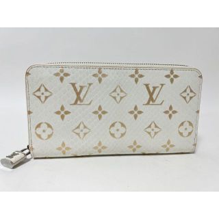 ルイヴィトン(LOUIS VUITTON)のルイヴィトン パイソン ジッピーウォレット ファスナー長財布 エキゾチックレザー(財布)