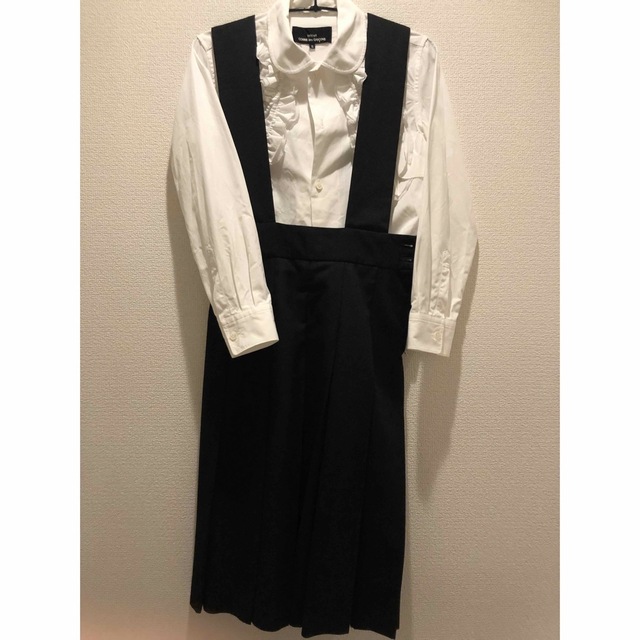 ひざ丈スカートcomme des garcons black ギャルソン　吊りスカート　美品