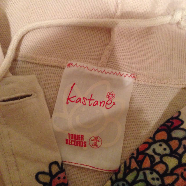 Kastane(カスタネ)のポンチョ レディースのジャケット/アウター(ポンチョ)の商品写真