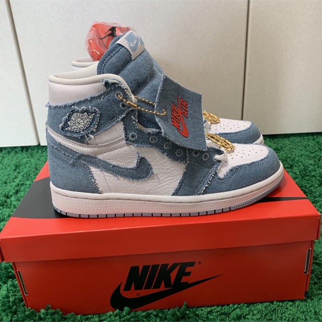 NIKE WMNS AIR JORDAN 1 RETRO HI OG 23.5㎝ NIKE WMNS AIR JORDAN 1 RETRO HI OG 23.5㎝