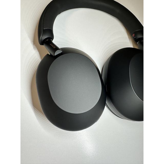 SONY wh-1000xm5 ブラック 美品 - ヘッドフォン/イヤフォン