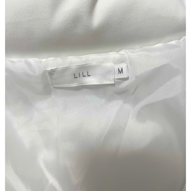 LILL ボリュームハイネックエコダウンジャケット M レディースのジャケット/アウター(ダウンジャケット)の商品写真