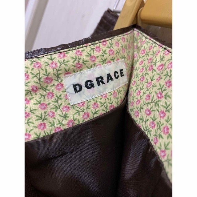 DGRACE(ディグレース)のDGRACE ディグレース レディース 膝丈スカート 羊革 Lサイズ レディースのスカート(ひざ丈スカート)の商品写真