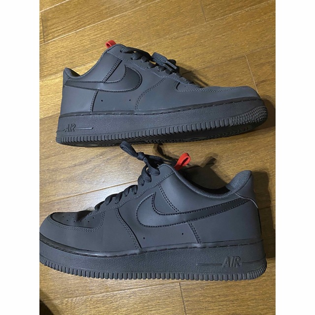 NIKE(ナイキ)の美品　Nike Air Force 1 Anthracite 27.5cm メンズの靴/シューズ(スニーカー)の商品写真