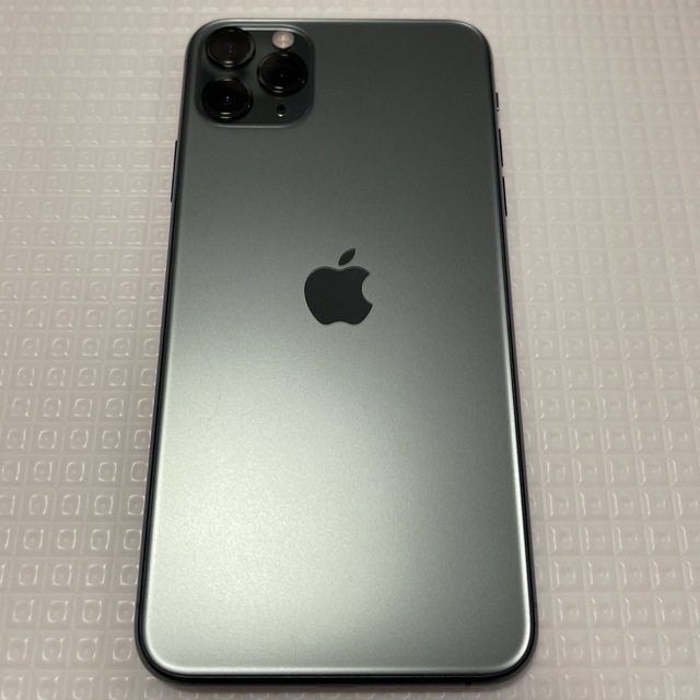 iPhone(アイフォーン)のiPhone 11 Pro Max ミッドナイトグリーン64 GB SIMフリー スマホ/家電/カメラのスマートフォン/携帯電話(スマートフォン本体)の商品写真