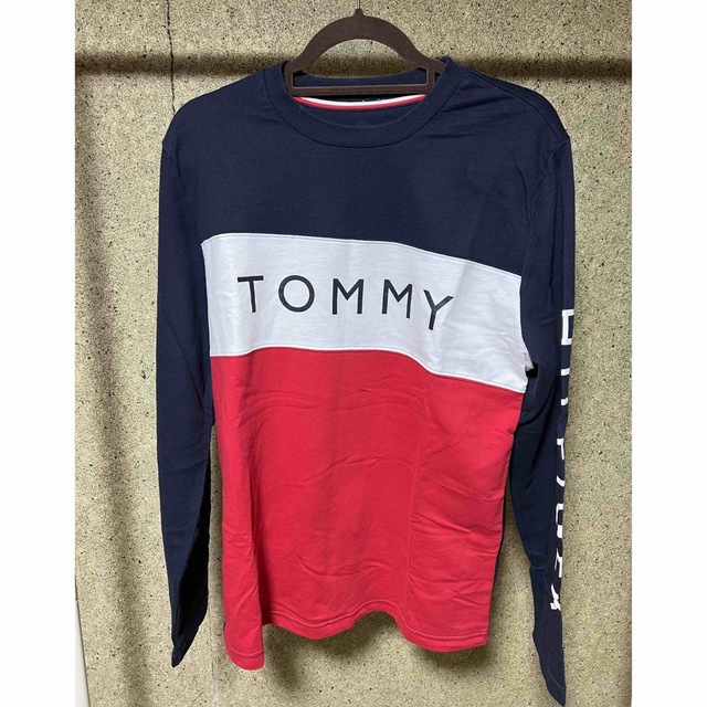 TOMMY HILFIGER(トミーヒルフィガー)のTOMMY HILFIGER ロンT メンズのトップス(Tシャツ/カットソー(七分/長袖))の商品写真