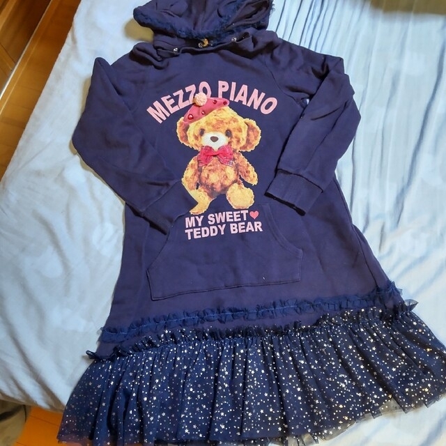 mezzo piano(メゾピアノ)のメゾピアノ クマワンピース サイズ150 キッズ/ベビー/マタニティのキッズ服女の子用(90cm~)(ワンピース)の商品写真