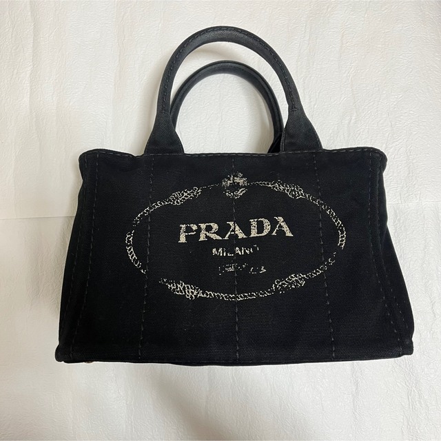 PRADA(プラダ)の最終セール　PRADA カナパ レディースのバッグ(トートバッグ)の商品写真