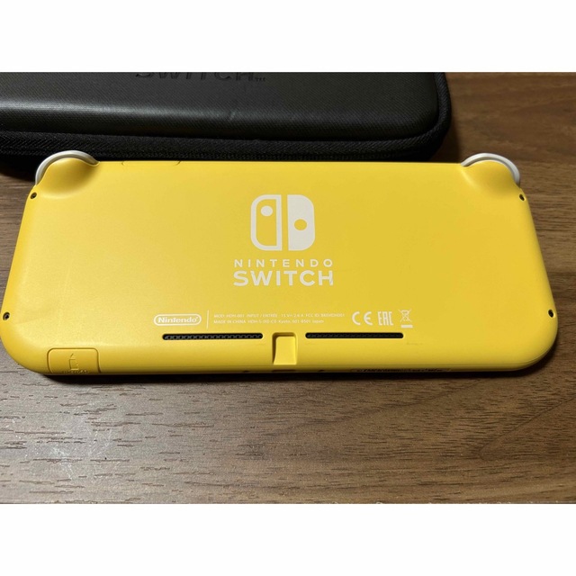 SwitchLight エンタメ/ホビーのゲームソフト/ゲーム機本体(家庭用ゲーム機本体)の商品写真