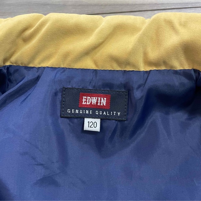 EDWIN(エドウィン)のEDWIN キッズ120 中綿入りベスト キッズ/ベビー/マタニティのキッズ服男の子用(90cm~)(ジャケット/上着)の商品写真