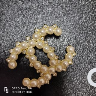 CHANEL - CHANEL リボンブローチ 希少品の通販 by 出品再開しました ...