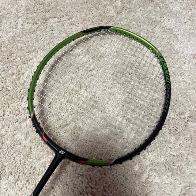 12 VOLTRICFB VTFB ヨネックス バドミントン ラケット-