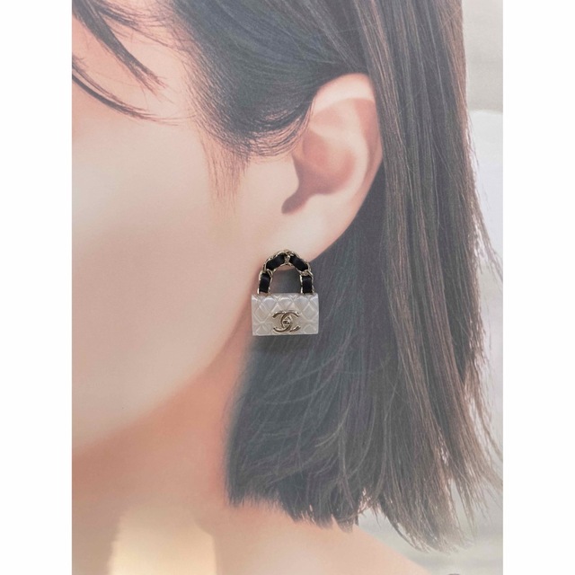 新作 希少 シャネル マトラッセデザイン ピアス CHANEL 超特価激安