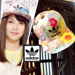 アディダス(adidas)のアディダス ファーム コラボ 広瀬アリスさん着用 キャップ 帽子 花柄 ジャージ(キャップ)