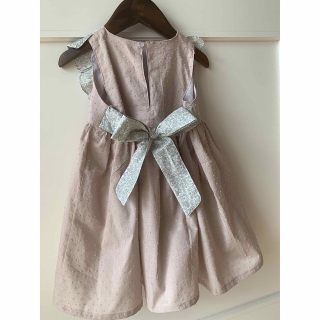 90 リバティ　フリル ヨークワンピース キッズ/ベビー/マタニティのキッズ服女の子用(90cm~)(ワンピース)の商品写真