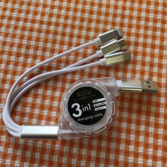 ワイヤレスイヤホン\u0026モバイルバッテリー\u0026充電ケーブル 3点