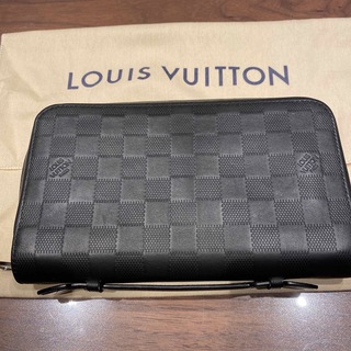 ルイヴィトン(LOUIS VUITTON)のLOUIS VUITTONメンズZIPPY XL長財布【正規品】(長財布)