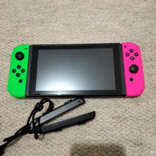 ニンテンドースイッチ(Nintendo Switch)のNintendo Switch 本体＋コントローラー(家庭用ゲーム機本体)