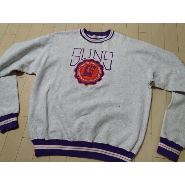 XL 700FILL 刺繍 Logo Crewneck Sweatshirt