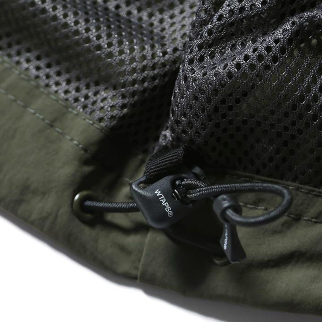 W)taps(ダブルタップス)の22SS WTAPS SMOCK JACKET Mサイズ OLIVE DRAB メンズのジャケット/アウター(ナイロンジャケット)の商品写真