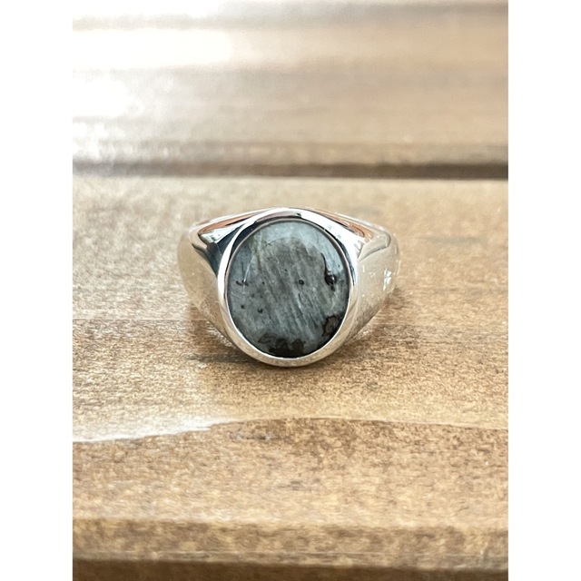 TOM WOOD LIZZIE RING GREEN MARBLE  62