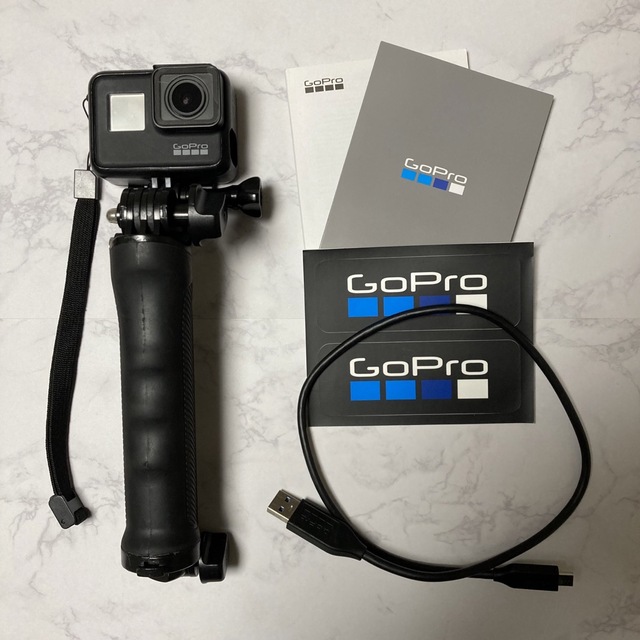 GoPro(ゴープロ)の【Tron様専用】GoPro HERO7 BLACK 正規品(装備品多数おまけ付 スマホ/家電/カメラのカメラ(ビデオカメラ)の商品写真