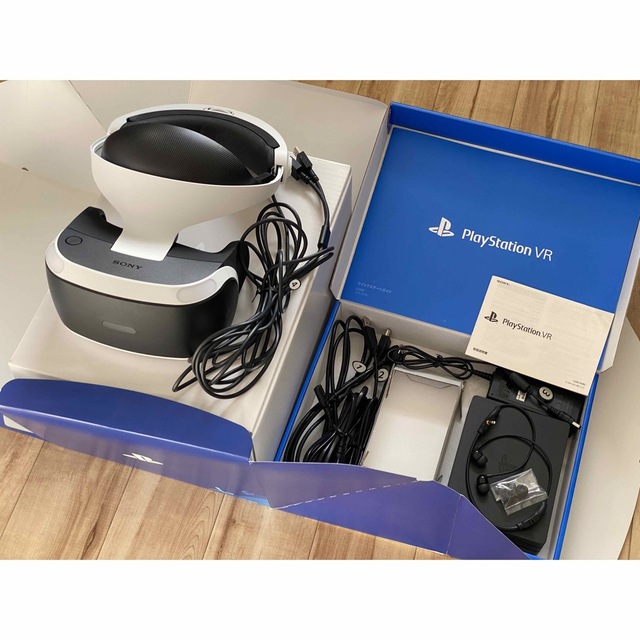 PlayStation4 本体＋PlayStation VR＋ソフト3本セット