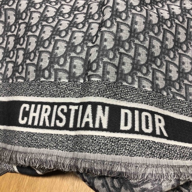 Christian Dior(クリスチャンディオール)のディオール Christian Dior  ショール マフラー ストール 未使用 レディースのファッション小物(マフラー/ショール)の商品写真