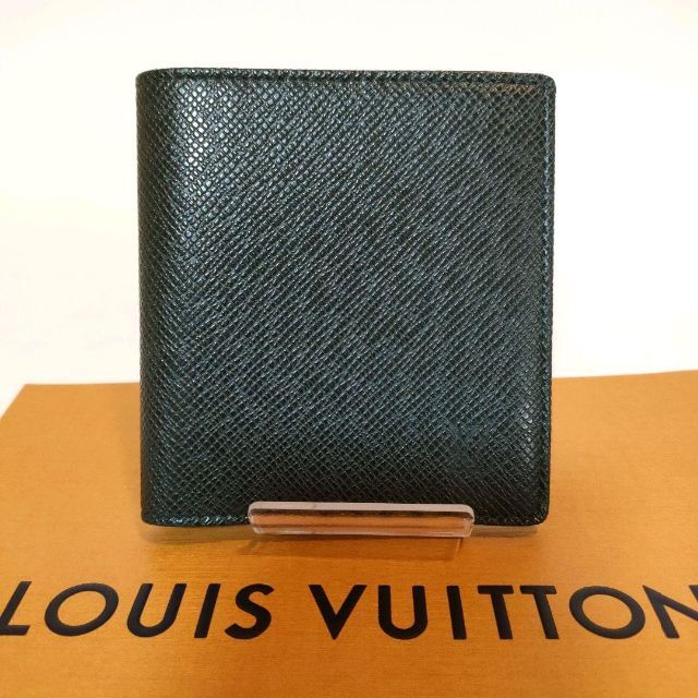 美品 ルイヴィトン 折財布 カードケース タイガ エピセア 緑 グリーン レザー 1