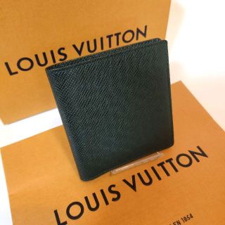 ルイヴィトン(LOUIS VUITTON)の美品 ルイヴィトン 折財布 カードケース タイガ エピセア 緑 グリーン レザー(折り財布)