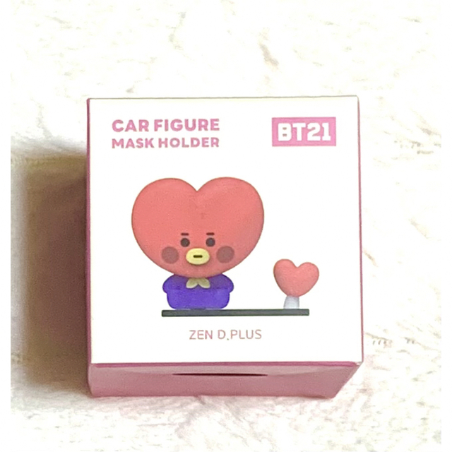 BT21(ビーティーイシビル)の最安値 Bt21 BTS マスクホルダー カーフィギュア TATA エンタメ/ホビーのおもちゃ/ぬいぐるみ(キャラクターグッズ)の商品写真