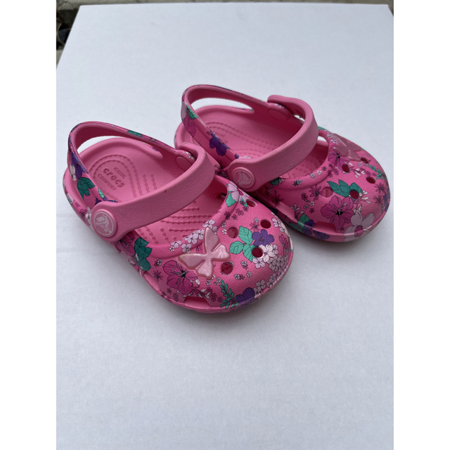 crocs(クロックス)のクロックス　サンダル キッズ/ベビー/マタニティのベビー靴/シューズ(~14cm)(サンダル)の商品写真