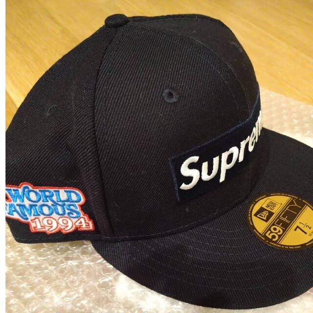 World Famous Box Logo New Era® BLACK73/8