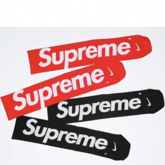 最安値　supreme®︎NIKE®︎ clue socks 黒赤2足セット