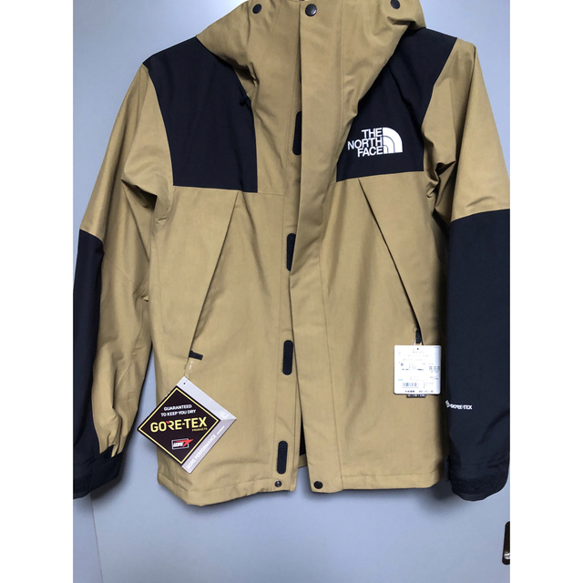 THE NORTH FACE(ザノースフェイス)のTHE Northe Face マウンテンジャケット　ブリティッシュカーキ メンズのジャケット/アウター(マウンテンパーカー)の商品写真