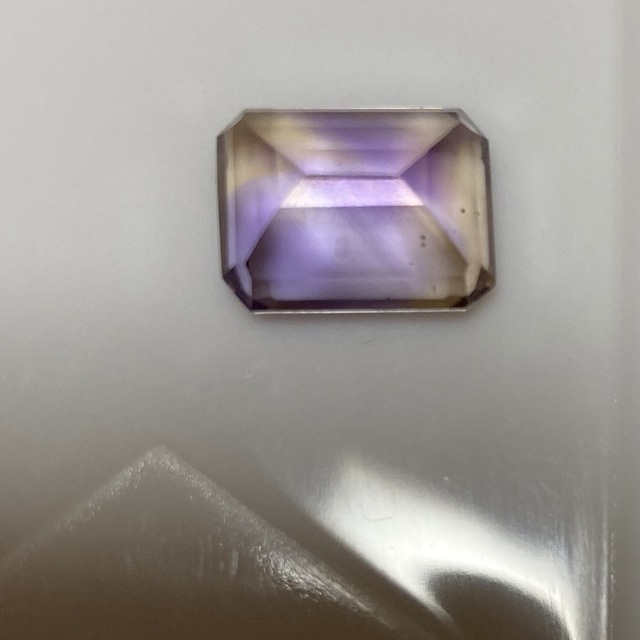 大粒アメトリン　7.63ct 3