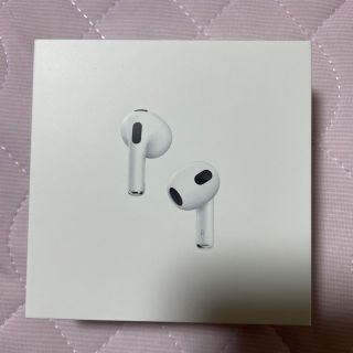 アップル(Apple)のair pods 第三世代(ヘッドフォン/イヤフォン)