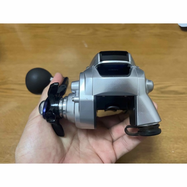 ダイワ シーボーグ 150J 右巻き 電動リール ダイワ シーボーグ 150J 右巻き 電動リール