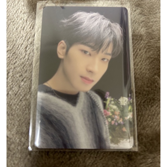 卸直営店(お得な特別割引価格) SEVENTEEN ウォヌ Attacca 1st