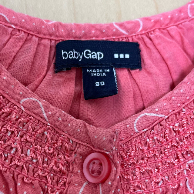 babyGAP(ベビーギャップ)の💓美品💓BABY GAP ガールズ サイズ80 ブラウス キッズ/ベビー/マタニティのベビー服(~85cm)(シャツ/カットソー)の商品写真