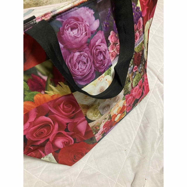 花柄　大型保冷バック レディースのバッグ(エコバッグ)の商品写真