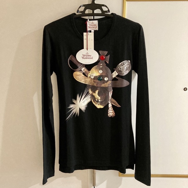 Vivienne Westwood(ヴィヴィアンウエストウッド)のgm-WMF様専用 ヴィヴィアン スカルロンT リップニット レディースのトップス(Tシャツ(長袖/七分))の商品写真